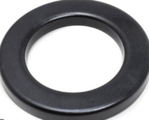 Front water retainer